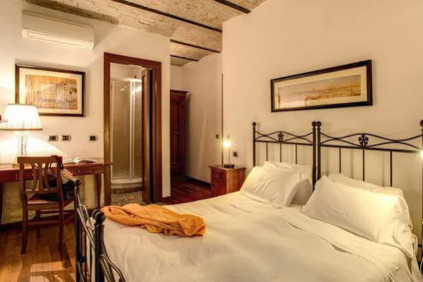Nova Domizia Hotel Rome Exterior photo
